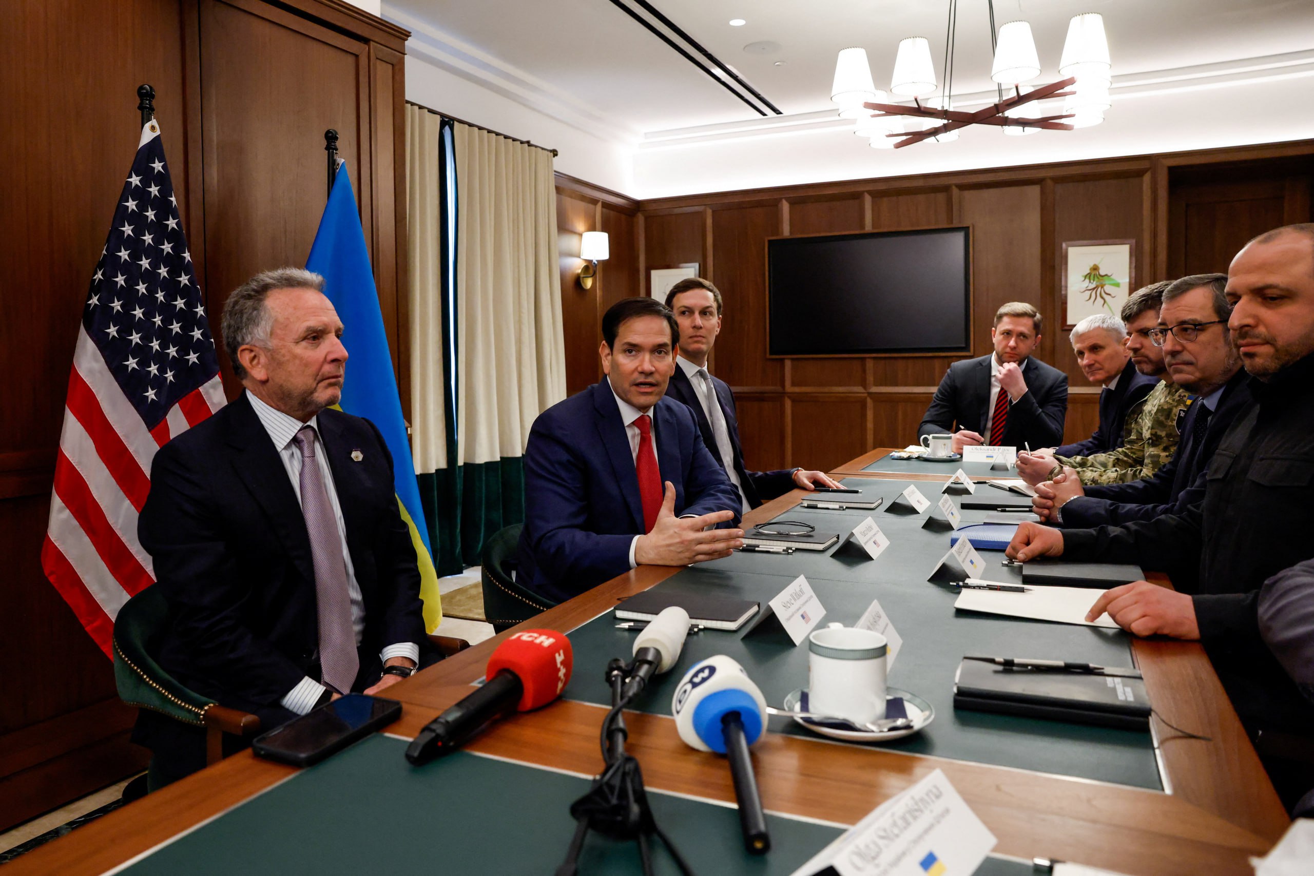 abs rusiya danisiqlar