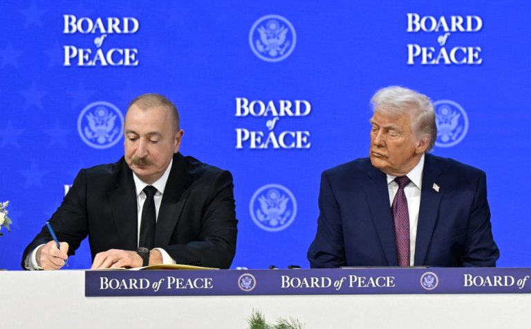 ilham tramp davos sul senedi