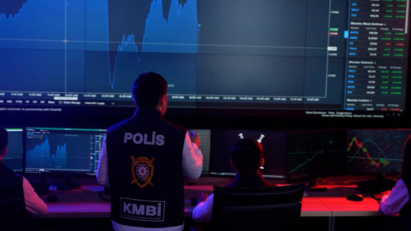 Tələbə qızların fotolarını yayan şəxs barəsində cinayət işi başlanılıb