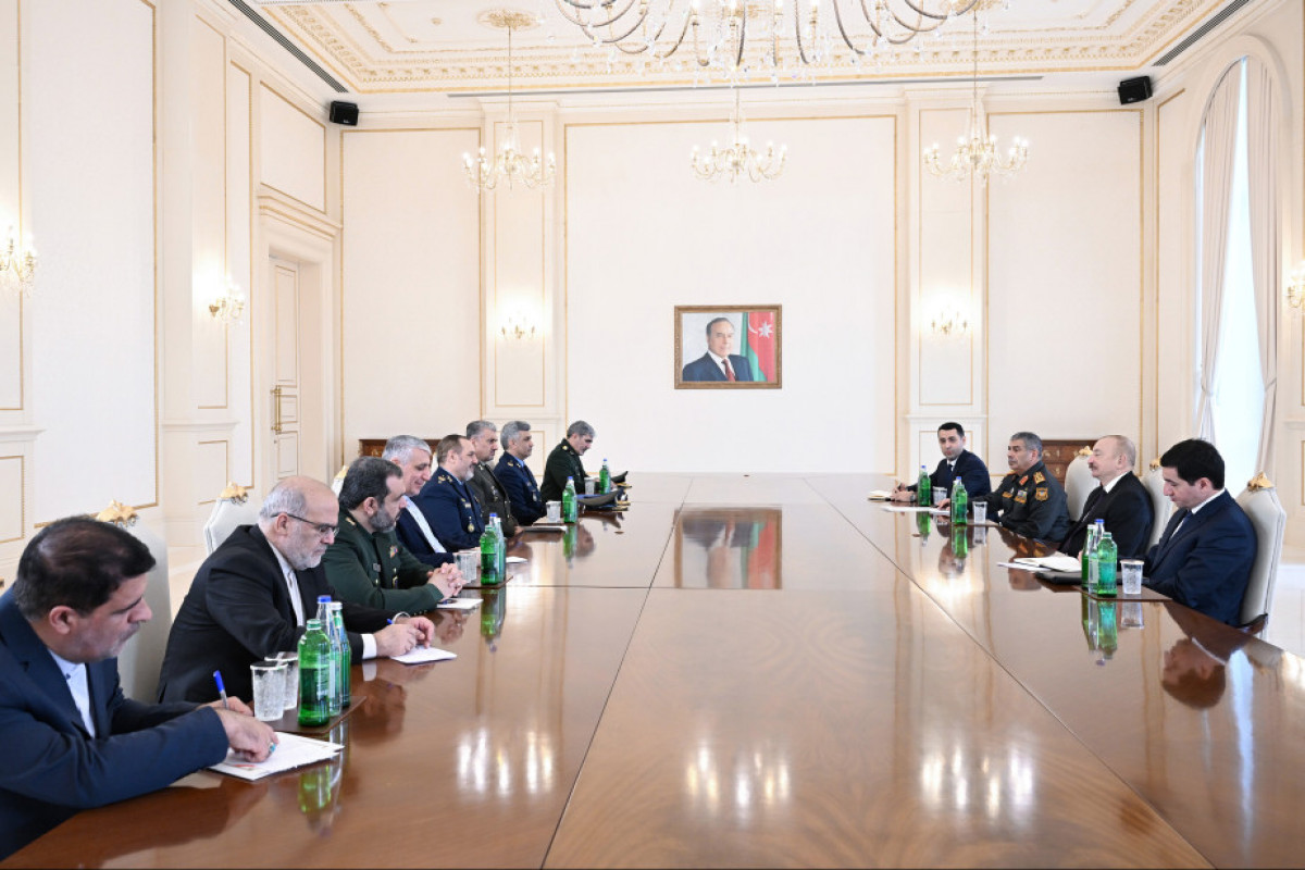 Prezident İlham Əliyev İranın müdafiə nazirini qəbul edib