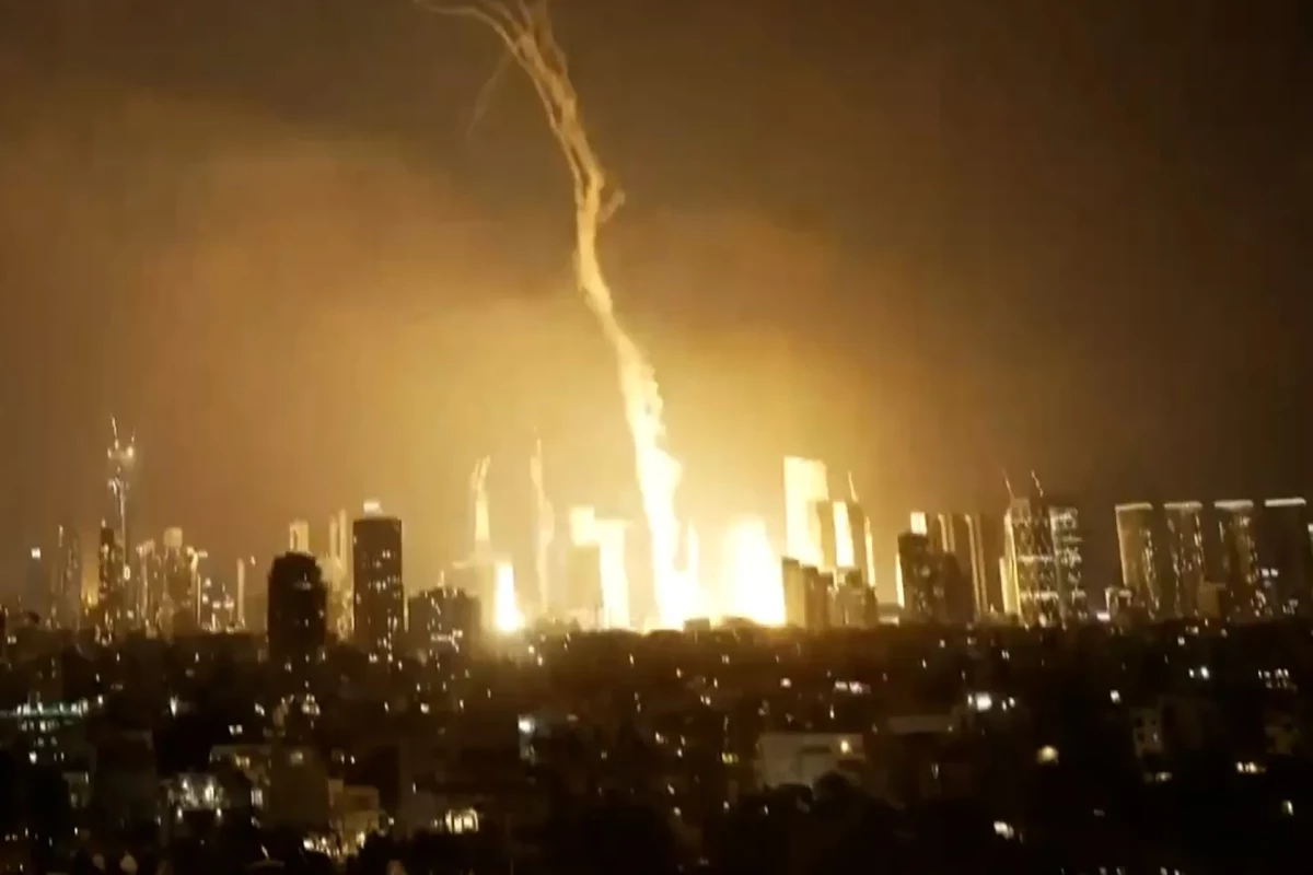 israil raket iran