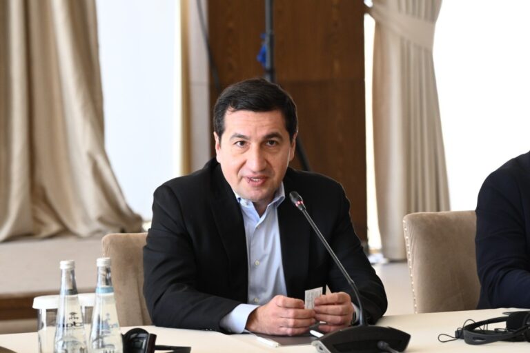 hikmet01