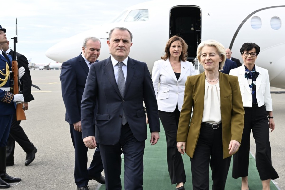 Avropa Komissiyasının Prezidenti Azərbaycana səfərə gəldi