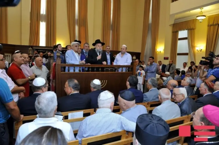 yehudi esas