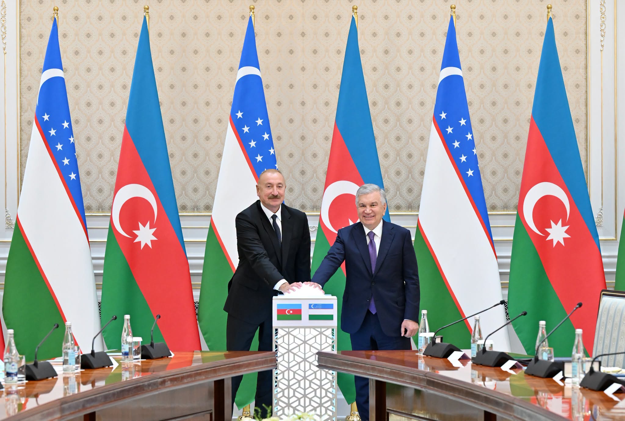 İlham Əliyev və Mirziyoyev Azərbaycan şirkətlərinin yeni layihələrini açdılar –
