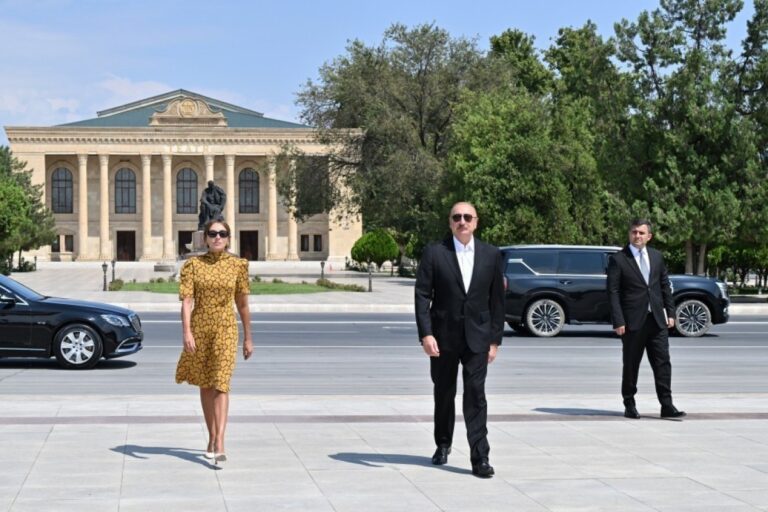 prezident paylasim