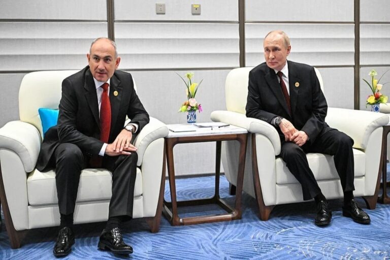 paşinyan putin
